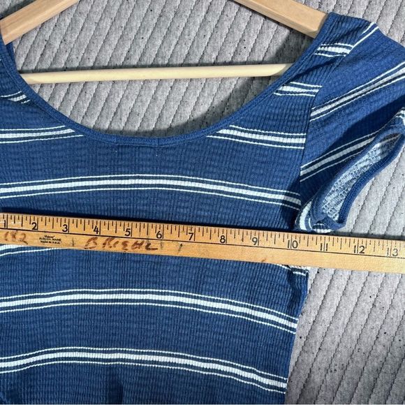 Billabong S Tee Shirt Blue White Stripe T-Shirt Basic - Picture 3 of 4